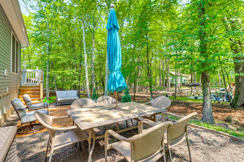 7 Mi to Camelback Mtn: Chic Penn Estates Home