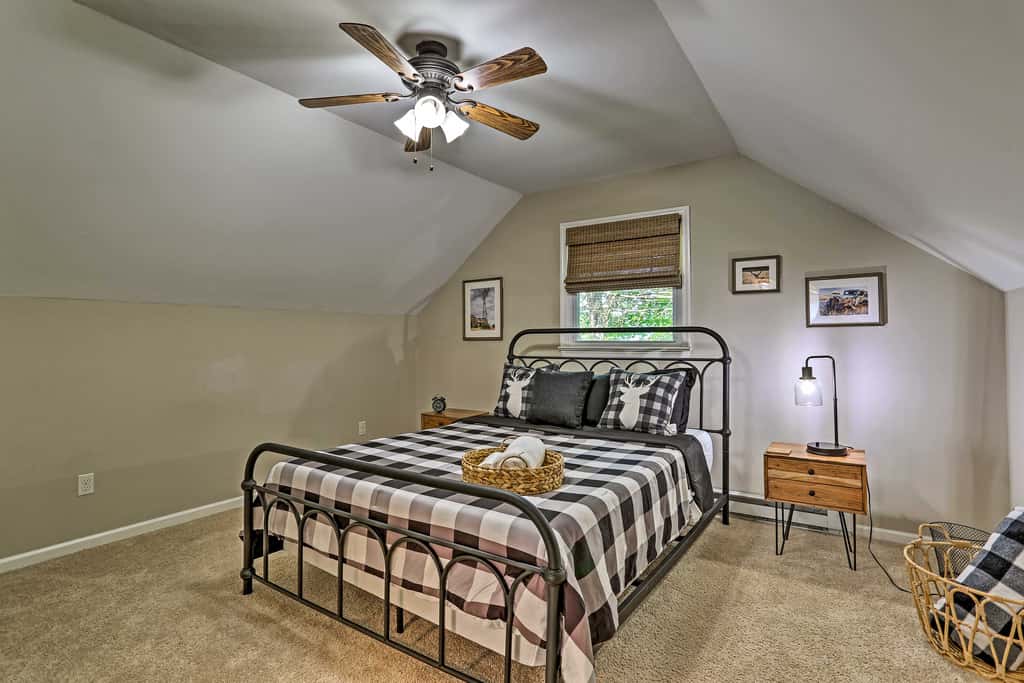 Deck & Gas Grill: Modern East Stroudsburg Home!