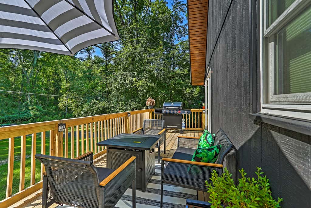 Deck & Gas Grill: Modern East Stroudsburg Home!