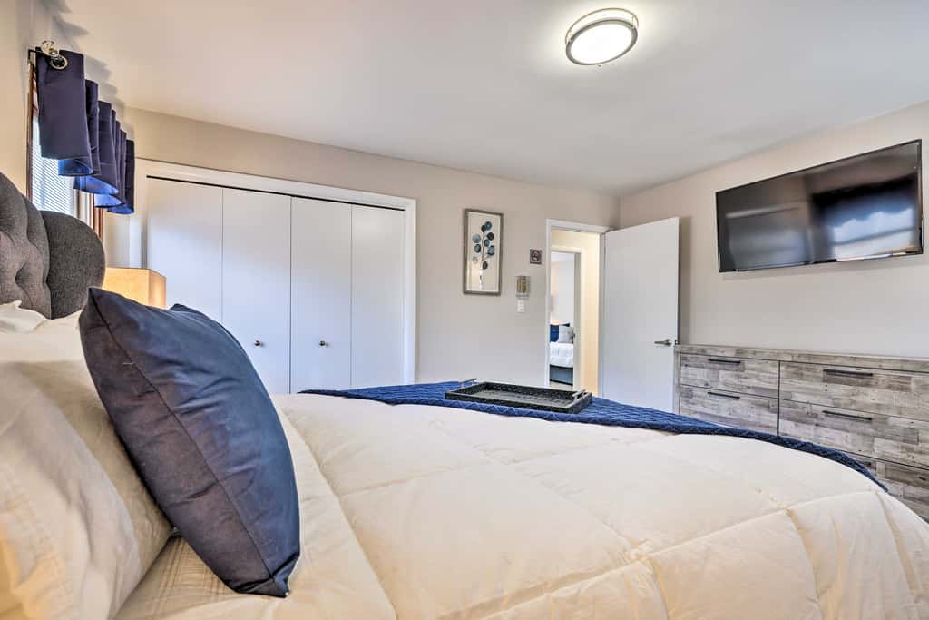 Modern East Stroudsburg Home w/ Pool + Fire Pit