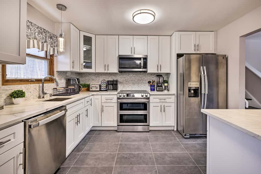 Modern East Stroudsburg Home w/ Pool + Fire Pit