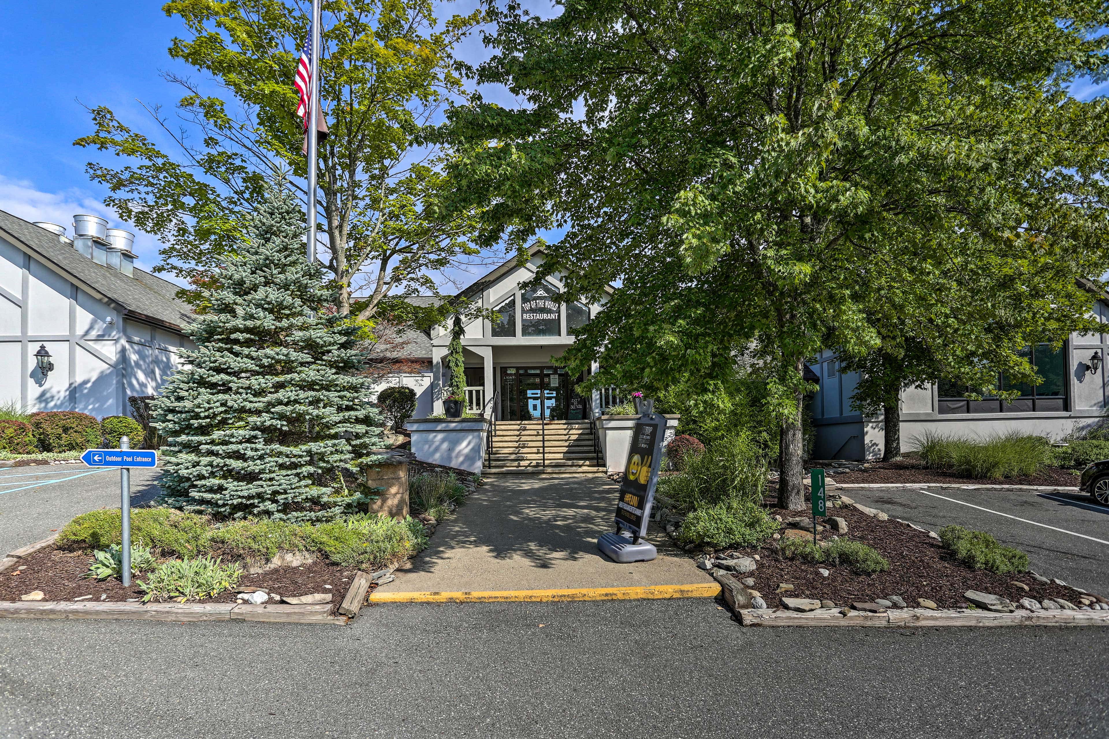 Deck, Fire Pit & Pool Access at Poconos Retreat!