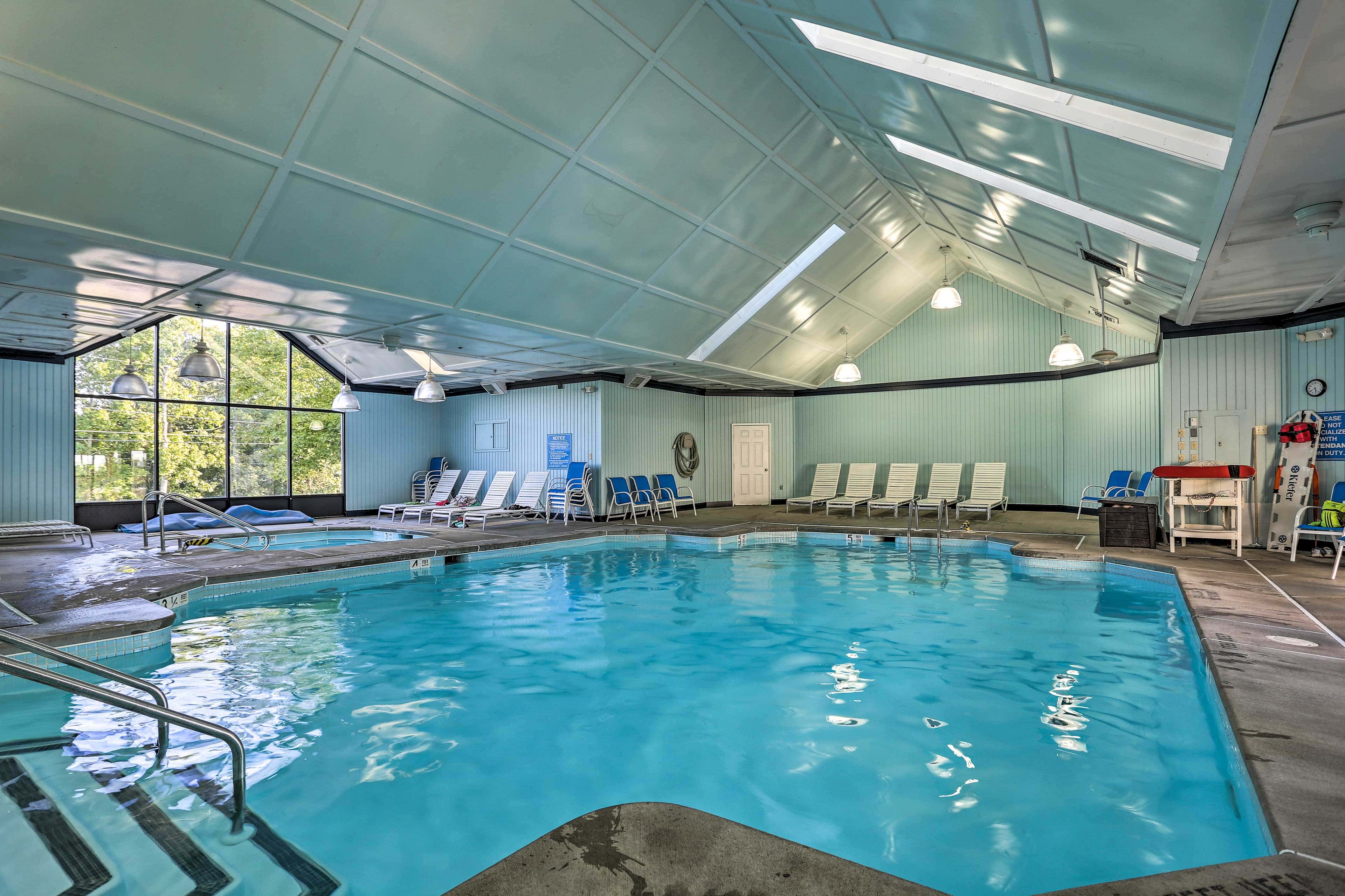 Deck, Fire Pit & Pool Access at Poconos Retreat!