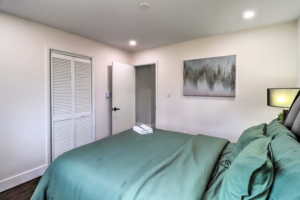 6 Mi to Camelback Slopes! Home w/ Game Room