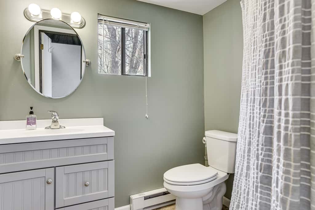 Pocono Lake Home w/ Fire Pit: Walk to Ski Hill!
