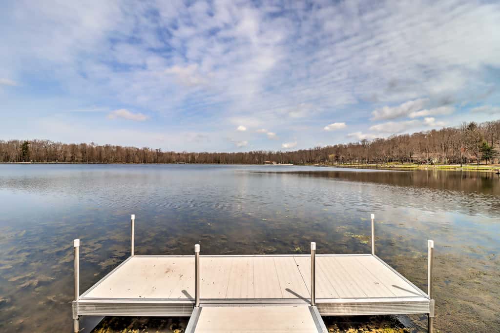 Pocono Lake Home w/ Fire Pit: Walk to Ski Hill!