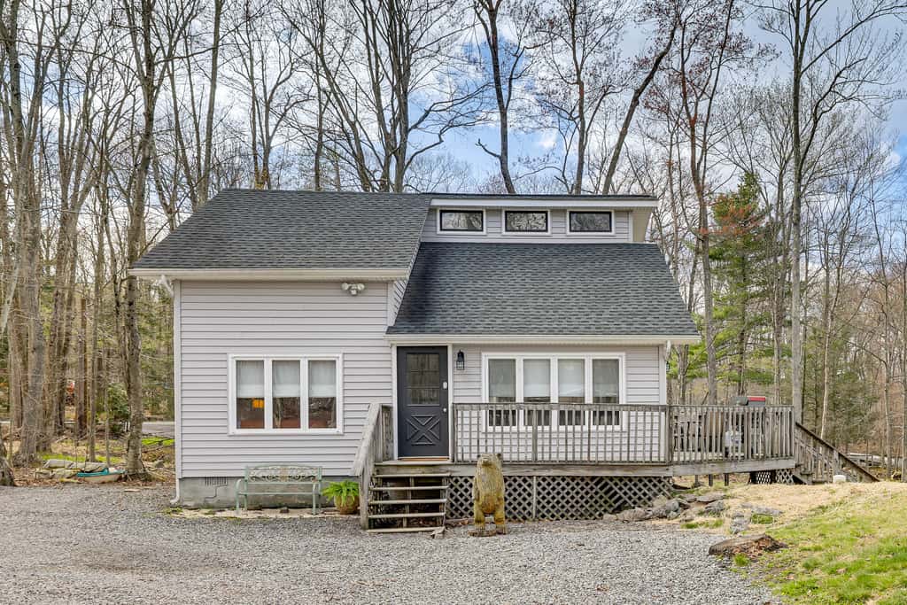 Pocono Lake Home w/ Fire Pit: Walk to Ski Hill!