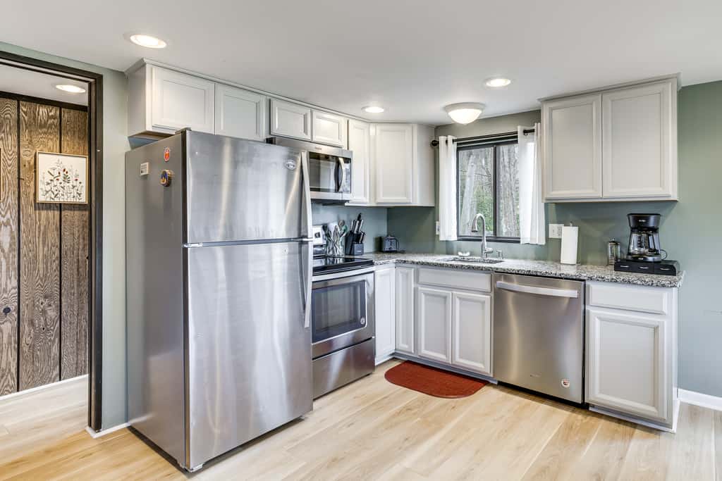 Pocono Lake Home w/ Fire Pit: Walk to Ski Hill!