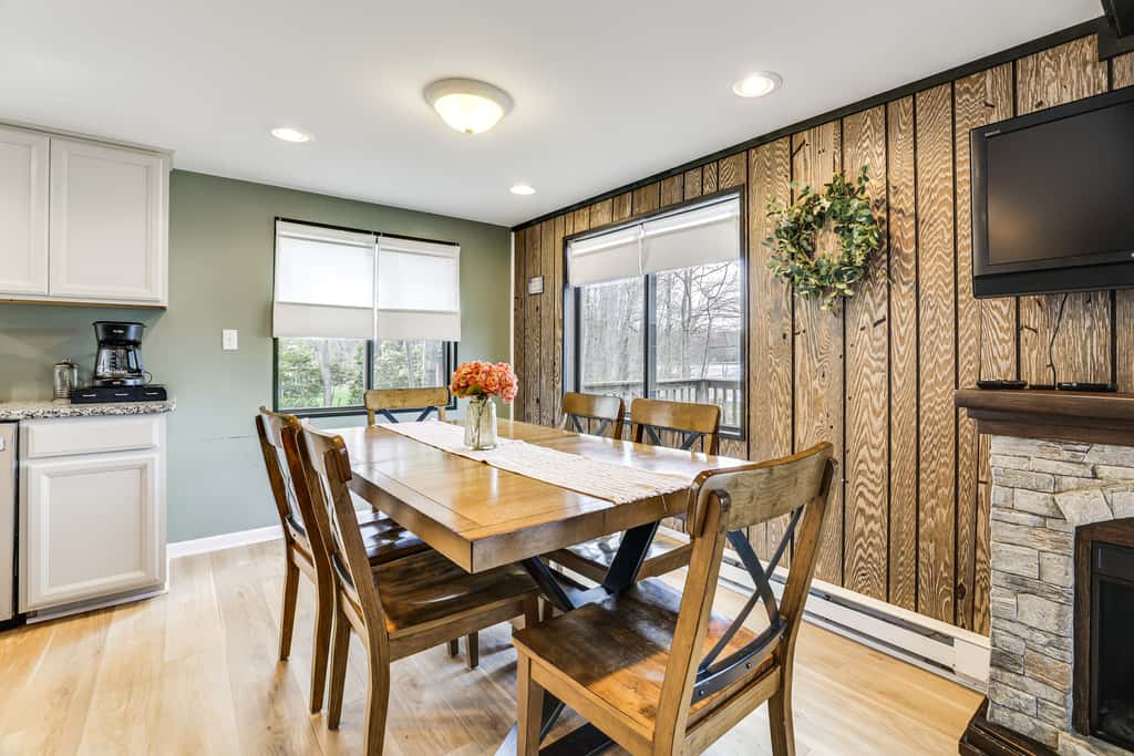 Pocono Lake Home w/ Fire Pit: Walk to Ski Hill!