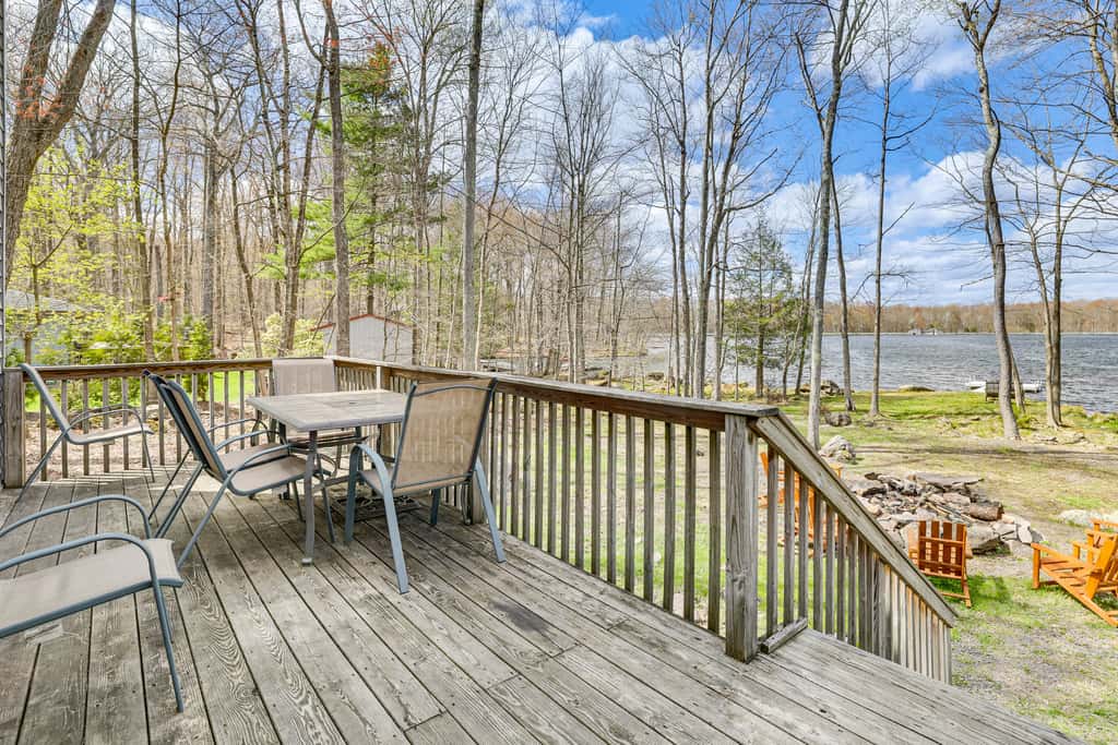 Pocono Lake Home w/ Fire Pit: Walk to Ski Hill!