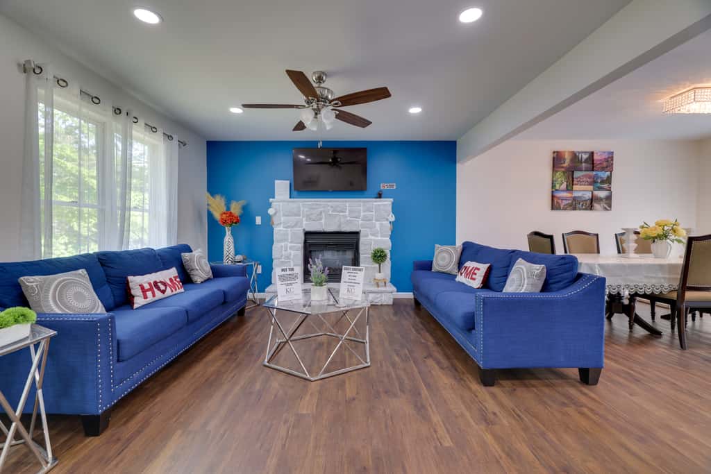 2 Game Rooms! Family Poconos Home 9 Mi to Slopes