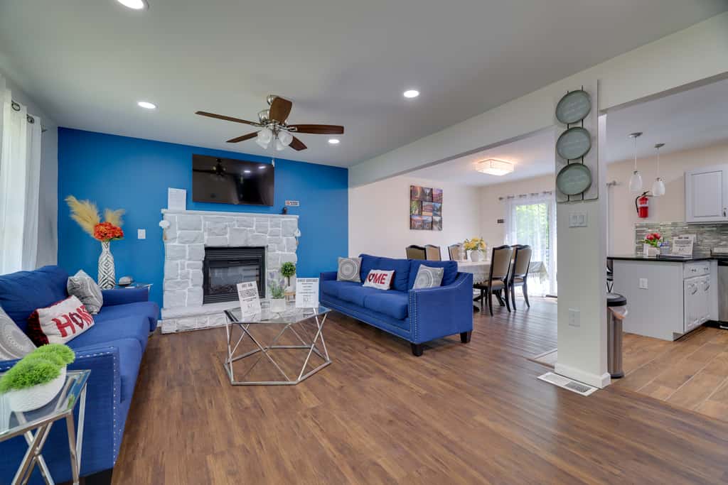 2 Game Rooms! Family Poconos Home 9 Mi to Slopes