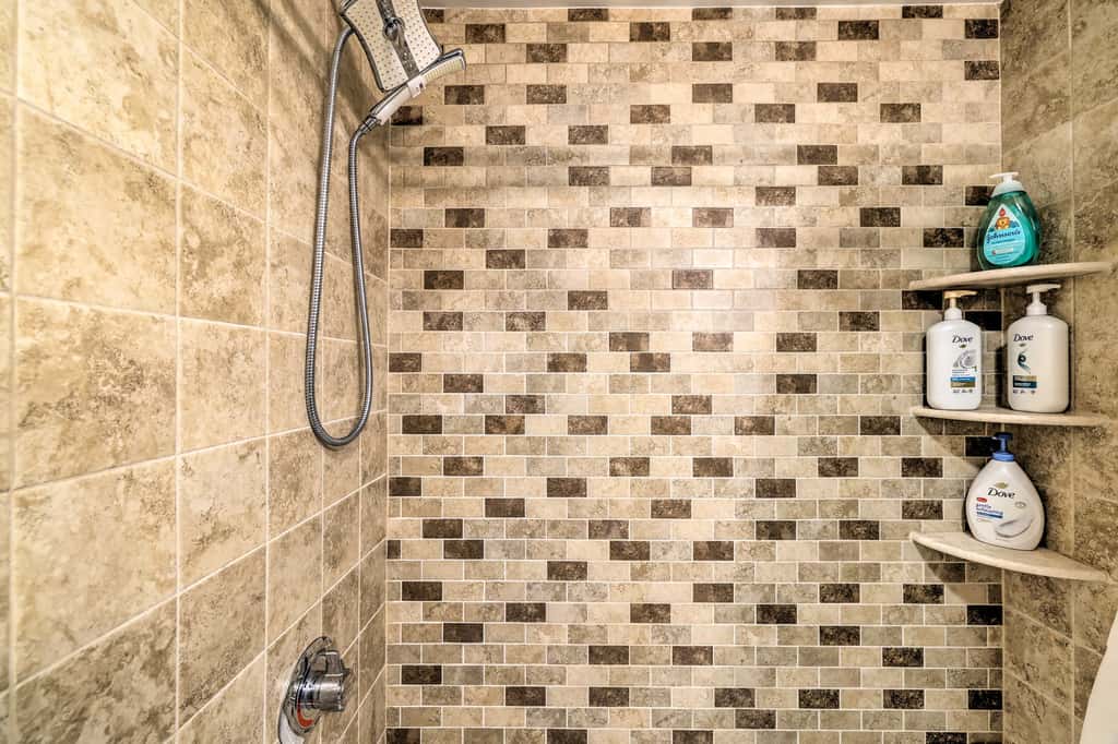 Near Lakes & Resorts: Pet-Friendly Long Pond Abode
