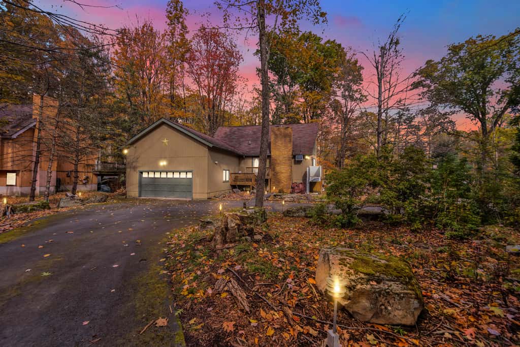 Poconos Retreat w/ Pool and Lake Access