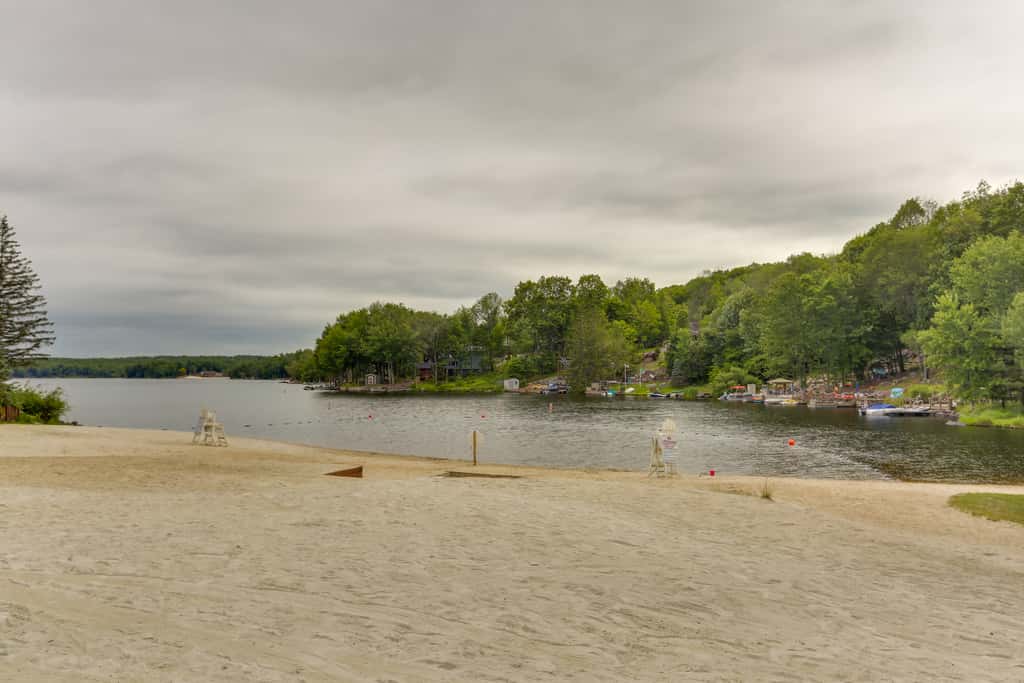 Poconos Retreat w/ Pool and Lake Access