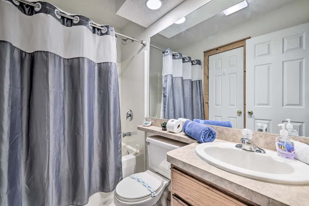 Tannersville Townhome, Near Camelback Mtn!
