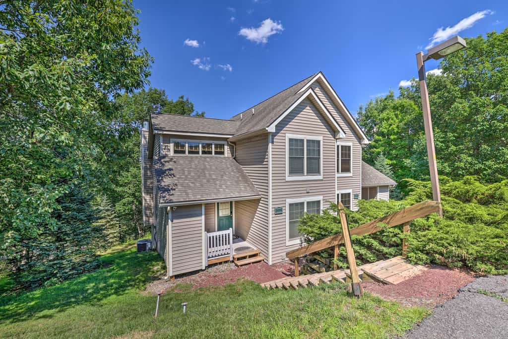 Tannersville Townhome, Near Camelback Mtn!