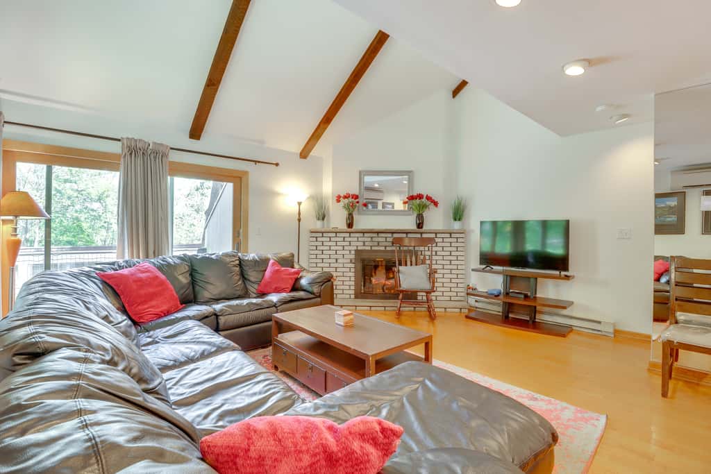 Indoor Pool | Near Skiing | Tannersville Townhome