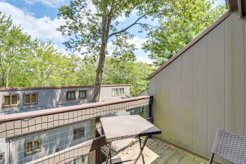 Indoor Pool | Near Skiing | Tannersville Townhome