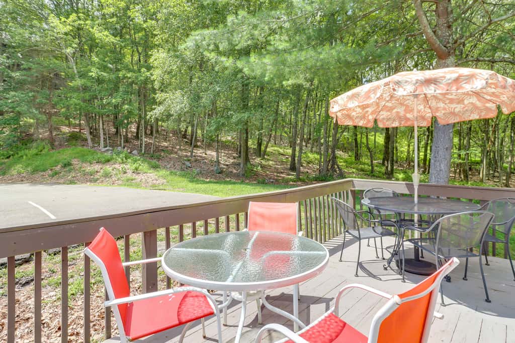 Indoor Pool | Near Skiing | Tannersville Townhome
