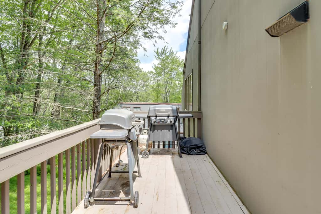 Indoor Pool | Near Skiing | Tannersville Townhome