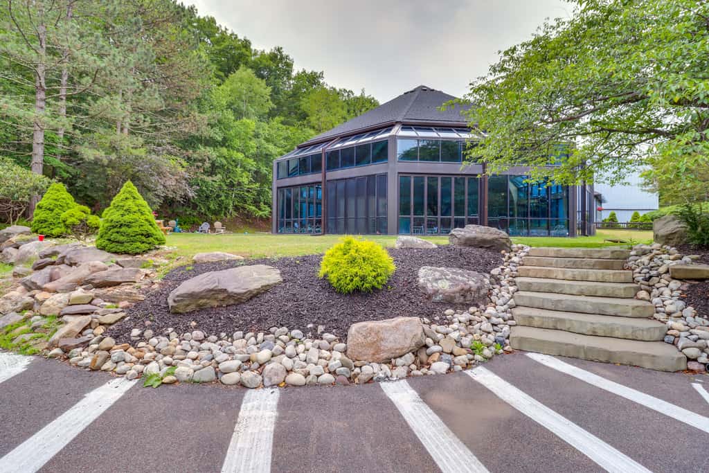 Indoor Pool | Near Skiing | Tannersville Townhome
