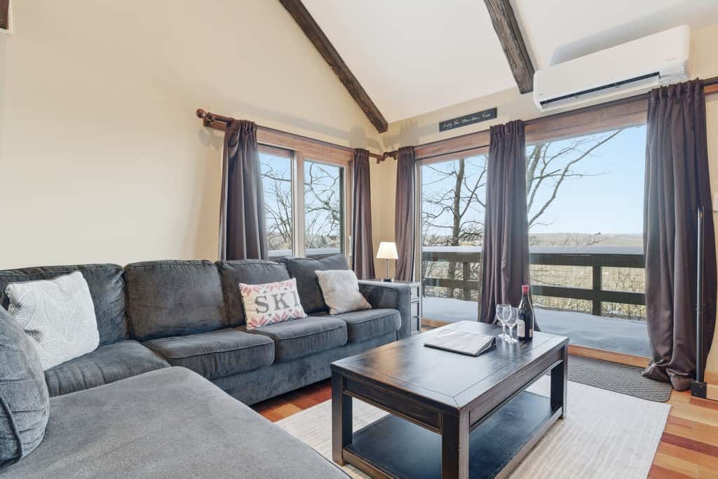 Cozy Camelback, Pocono Retreat w/ Mountain Views!