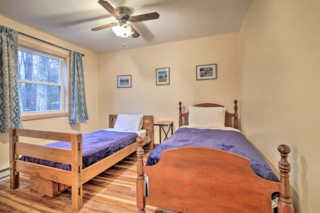 Peaceful Wooded Retreat at Lake Wallenpaupack!
