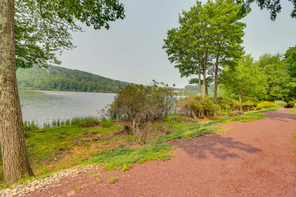 Steps to Shore: Scenic Big Boulder Lake Condo!