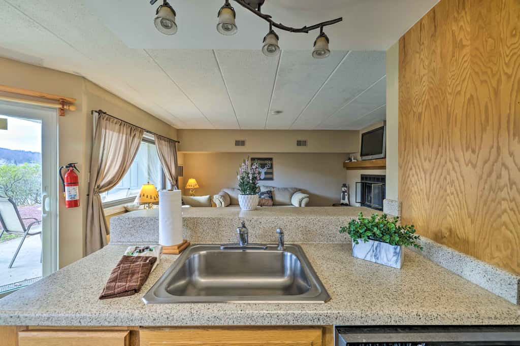 Steps to Shore: Scenic Big Boulder Lake Condo!