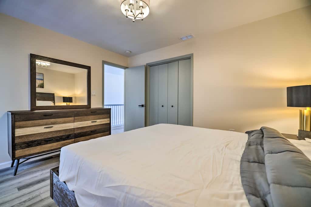 Movie Room, Hot Tub: Pocono Vacation Rental!