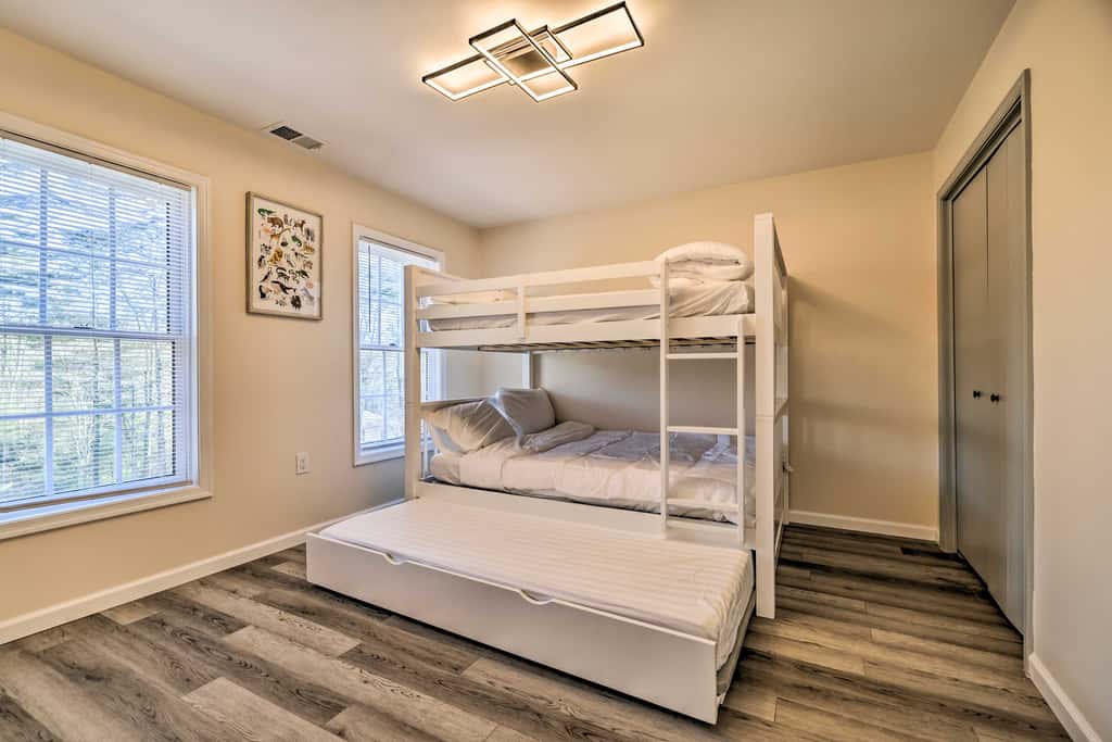 Movie Room, Hot Tub: Pocono Vacation Rental!
