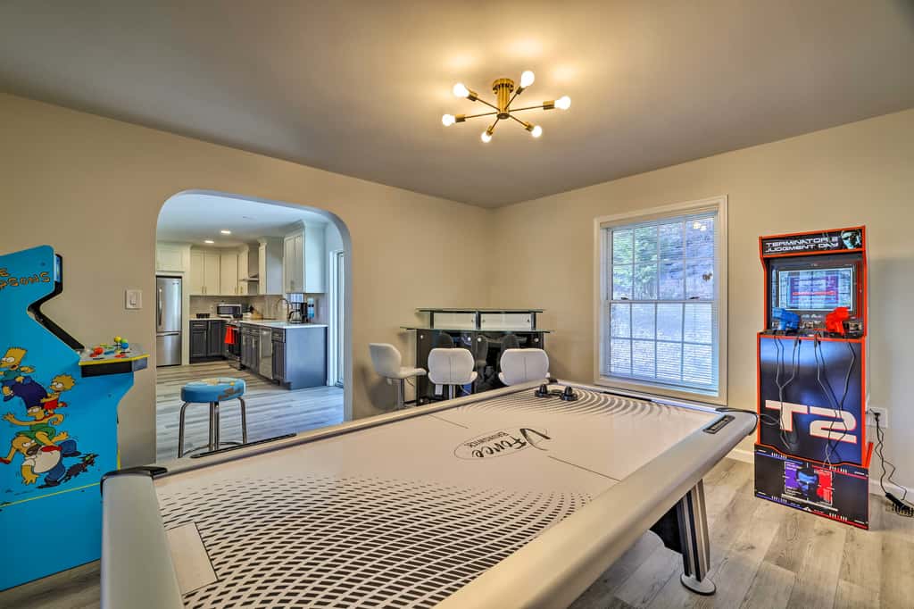 Movie Room, Hot Tub: Pocono Vacation Rental!