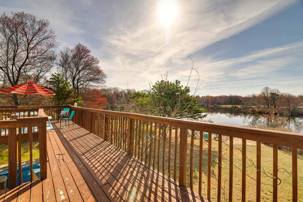 Dock + Fire Pit: Lakefront Poconos Retreat!
