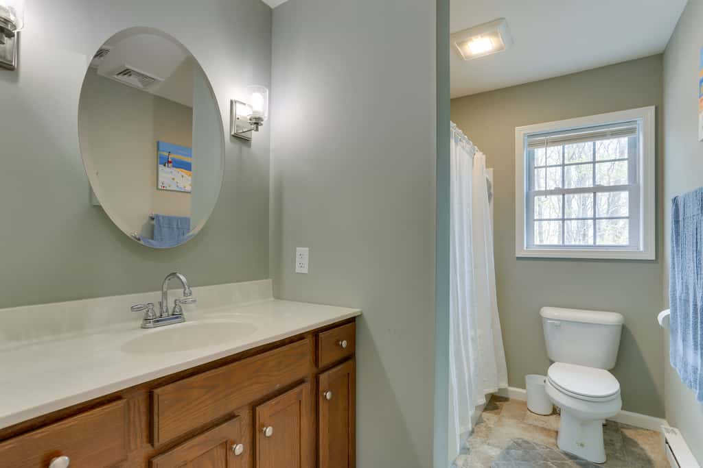 Walk to Lake Wallenpaupack: Poconos Vacation Home