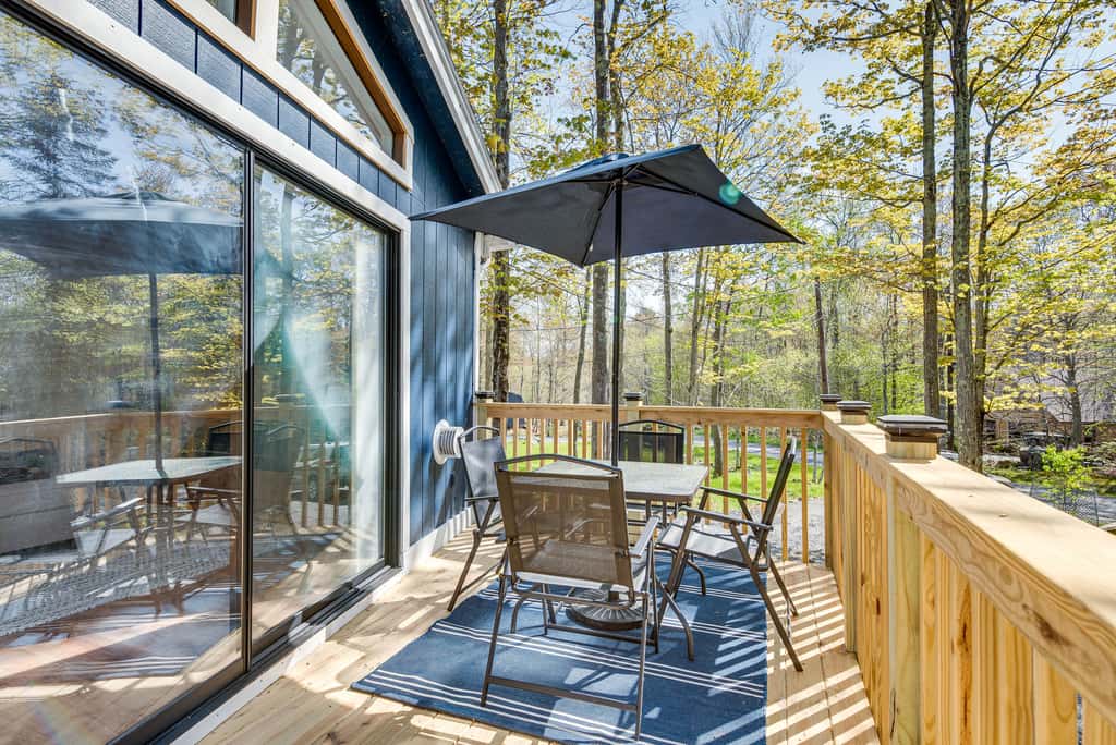Deck & Community Perks: Bright Pocono Lake Home!
