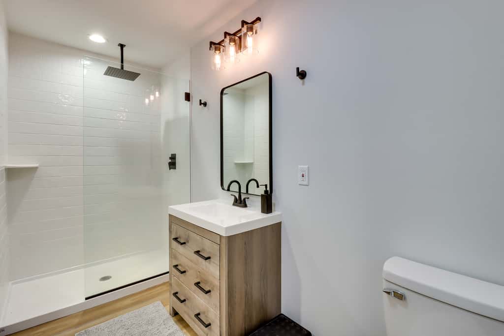 Walk to Water Park: Split-Rock Resort Home w/ Deck