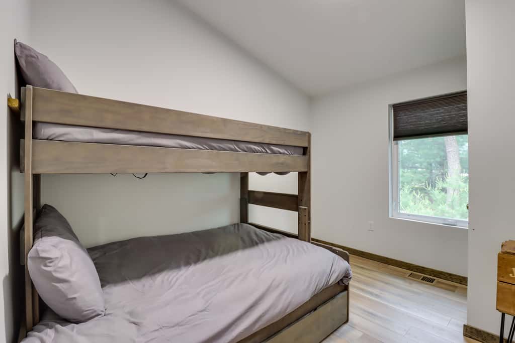 Walk to Water Park: Split-Rock Resort Home w/ Deck