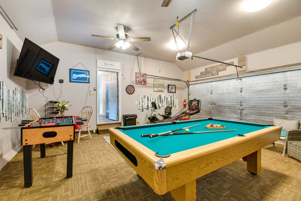 Hot Tub, Game Room & Fire Pit: Pocono Summit Home!