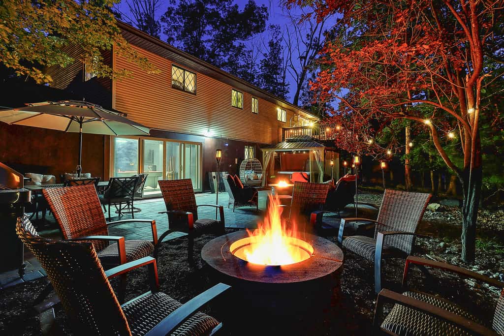 Camelback Pocono Getaway w/ Hot Tub & Games!
