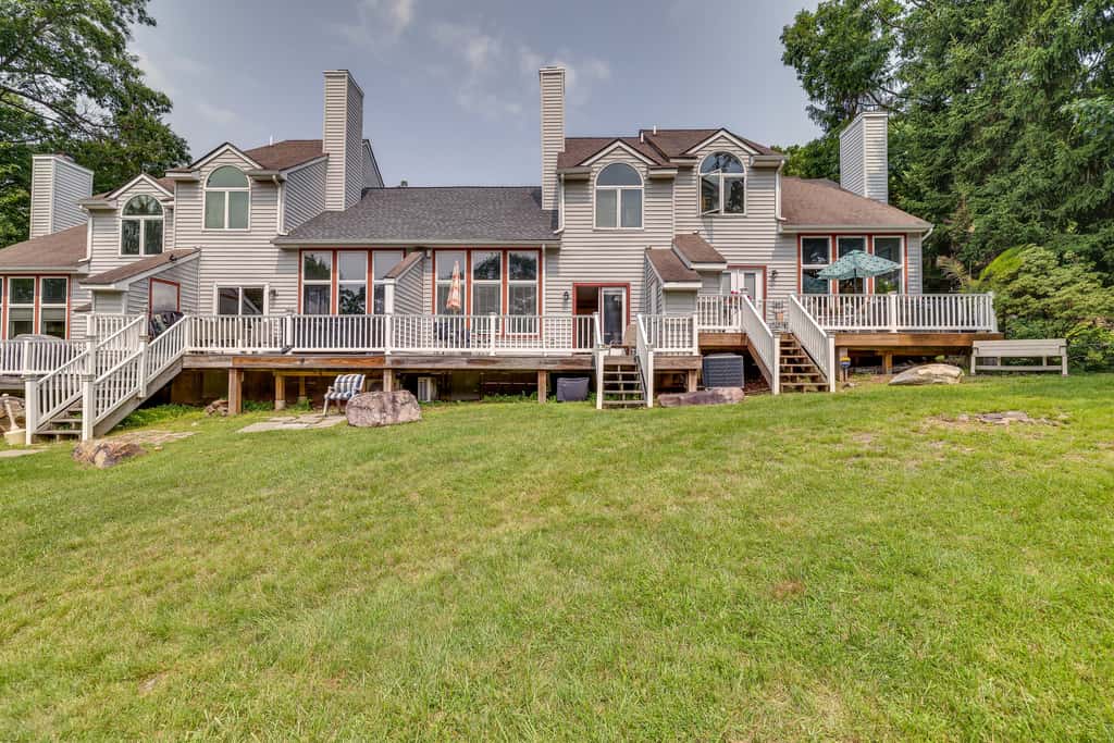 Near Big Boulder Mtn! Home w/ Fireplace & Games