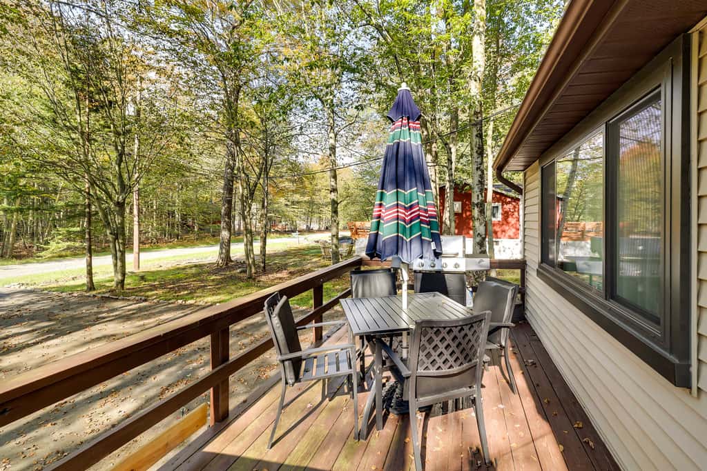 Hike, Swim, Ski & More: Home in Arrowhead Lakes!