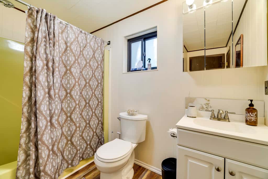 Hike, Swim, Ski & More: Home in Arrowhead Lakes!