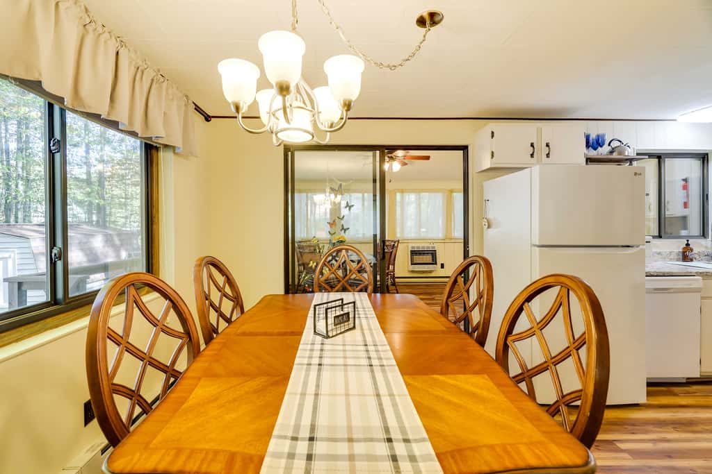 Hike, Swim, Ski & More: Home in Arrowhead Lakes!