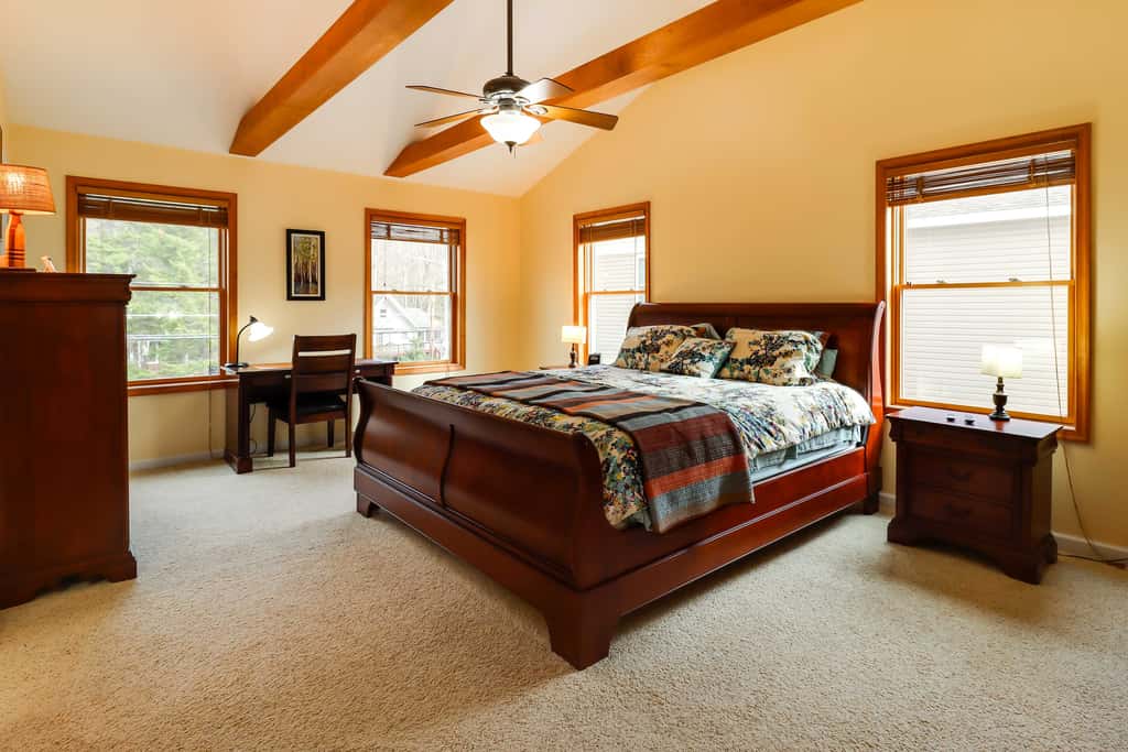 Lakefront Poconos Family Home w/ Pool Access