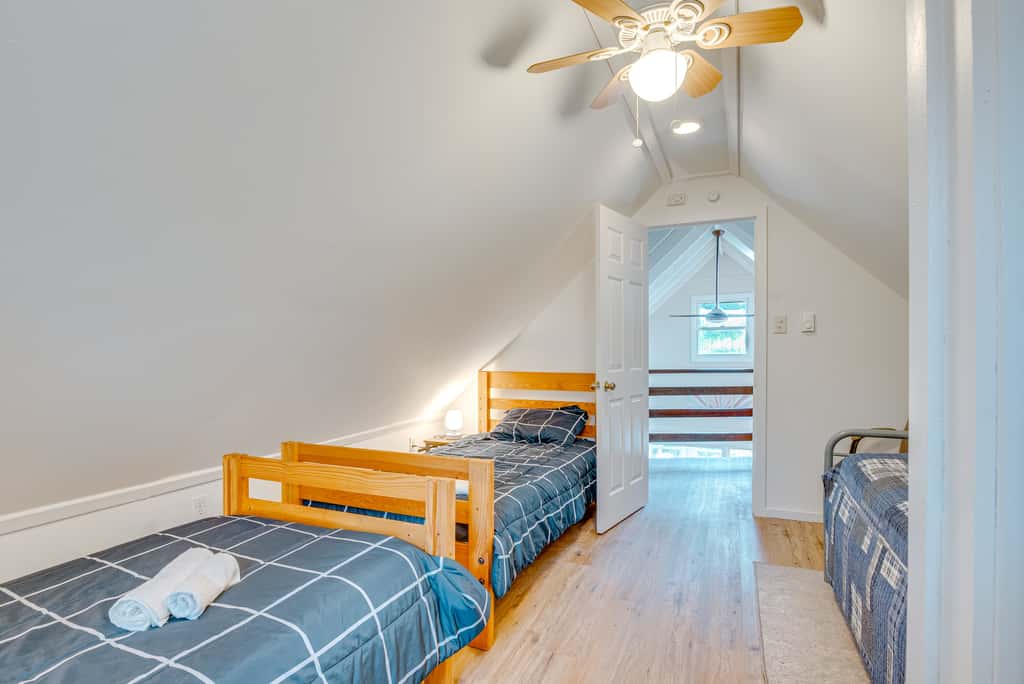 Arrowhead Lake Access: Cabin w/ Resort Amenities