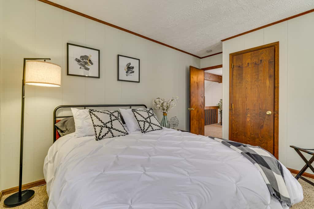 Family-Friendly Big Bass Lake Vacation Rental!