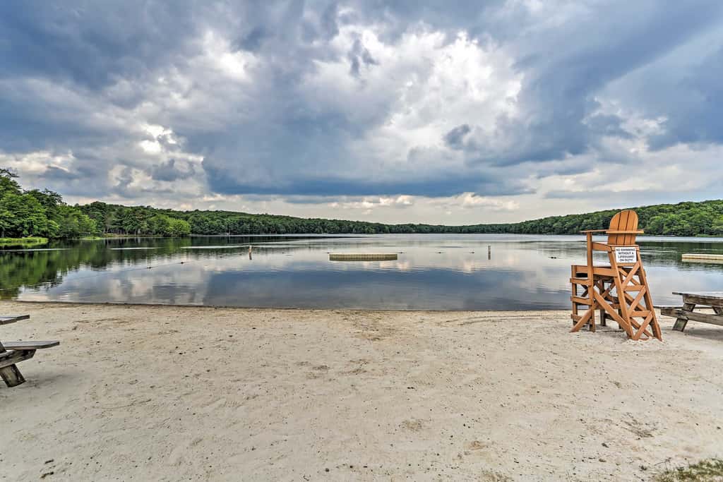 Family-Friendly Big Bass Lake Vacation Rental!