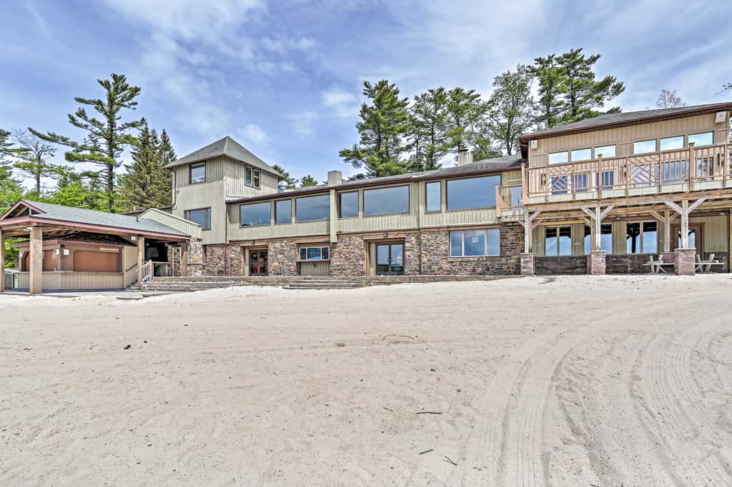 Game Room & Fire Pit: Chic Pocono Pines Home!
