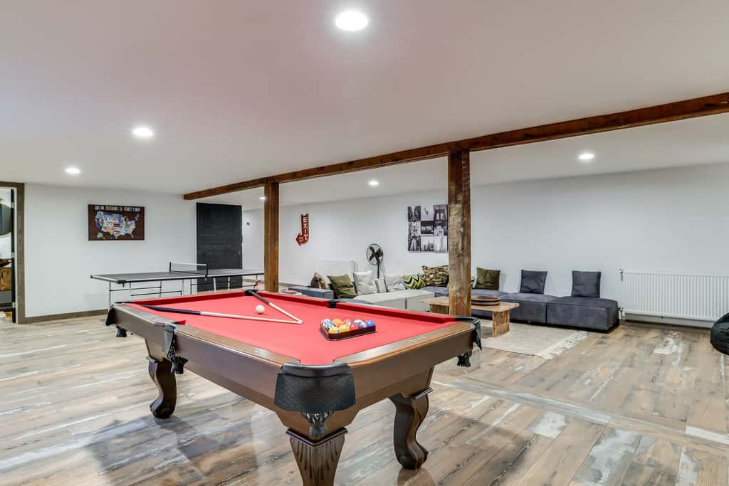 Game Room & Hot Tub! Cresco Family Home